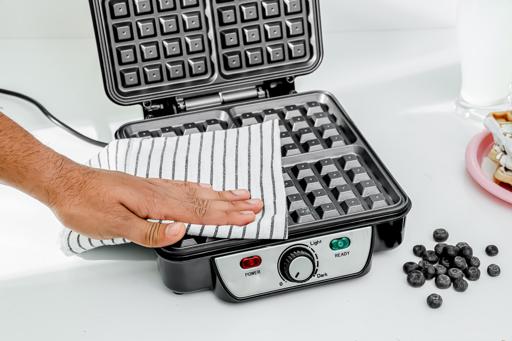 Geepas GWM5417 Electric Waffle Maker 1100W- 4 Slice Non-Stick Electric Belgian Waffle Maker with Adjustable Temperature Control