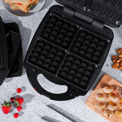 Geepas GSM36528 4 Slice Sandwich Maker 6 in 1 ( Waffle Maker, Donut Maker, Grill, Nuts Maker, Biscuit Maker, Sandwich Maker )