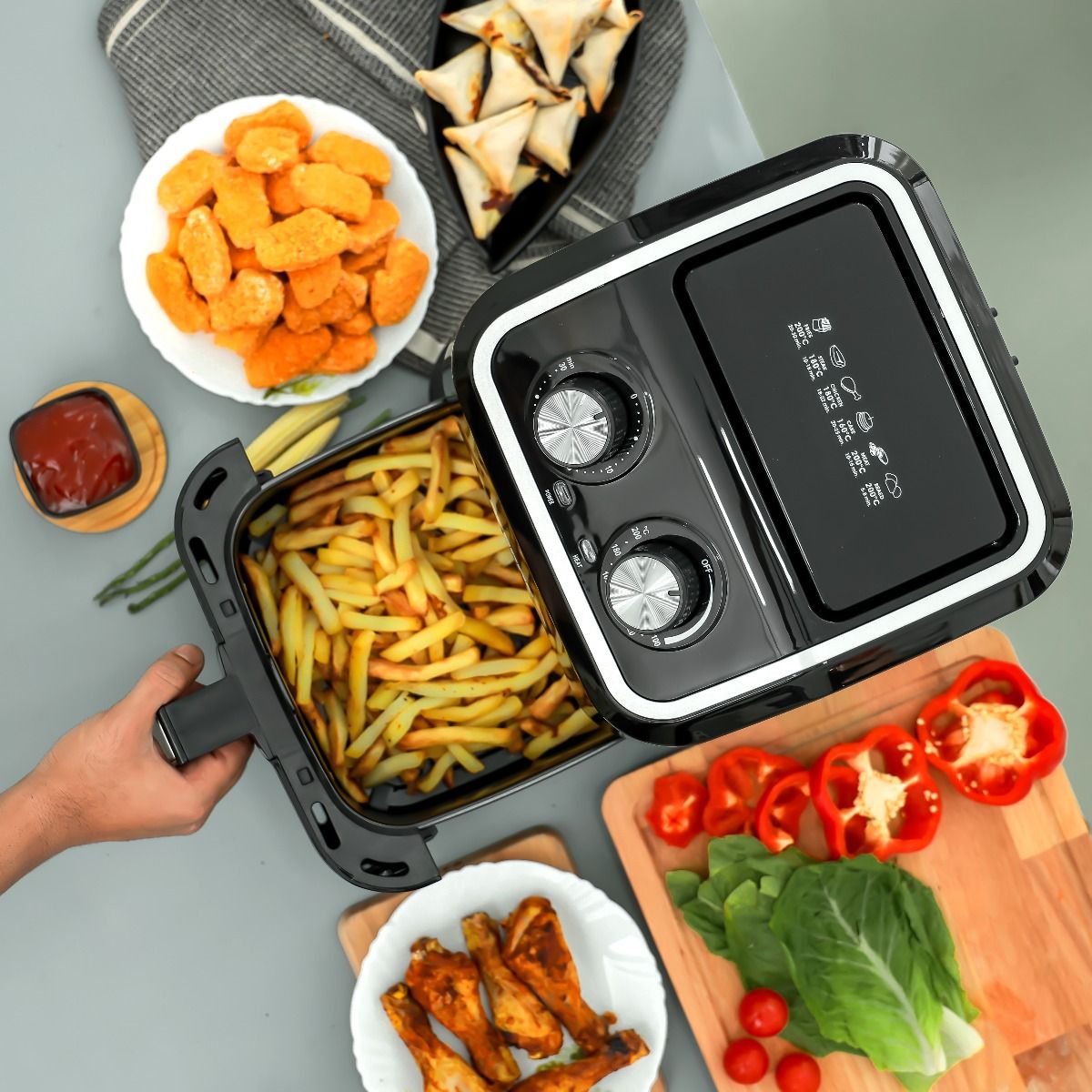 Geepas Air Fryer GAF37528 1600W, 5L Capacity With A Rack | Adjustable Timer And Temperature