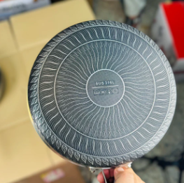Imported Honeycomb Lesser Flat Fry Pan 30CM